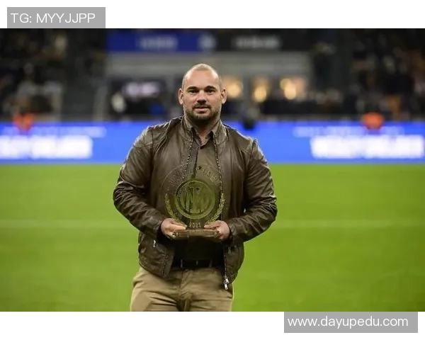 斯内德引领国际米兰三冠王辉煌岁月的中场传奇之路